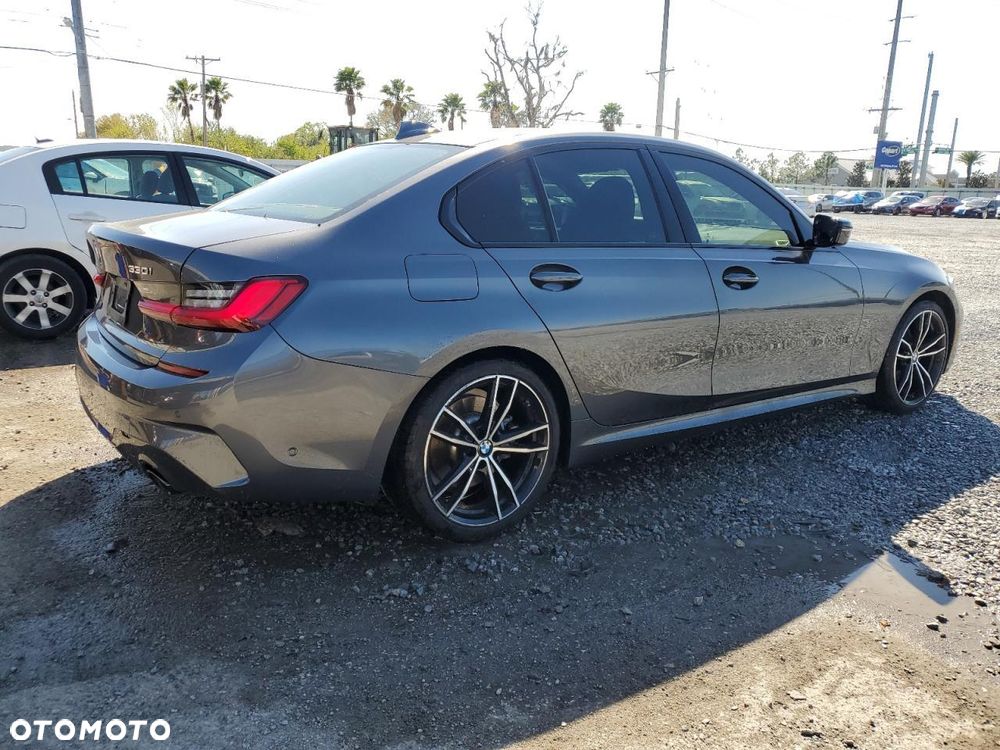 BMW Seria 3 330i xDrive M Sport sport - 6