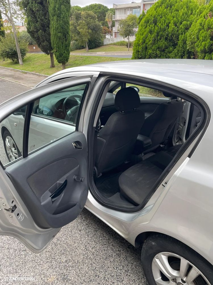 Opel Corsa - 12