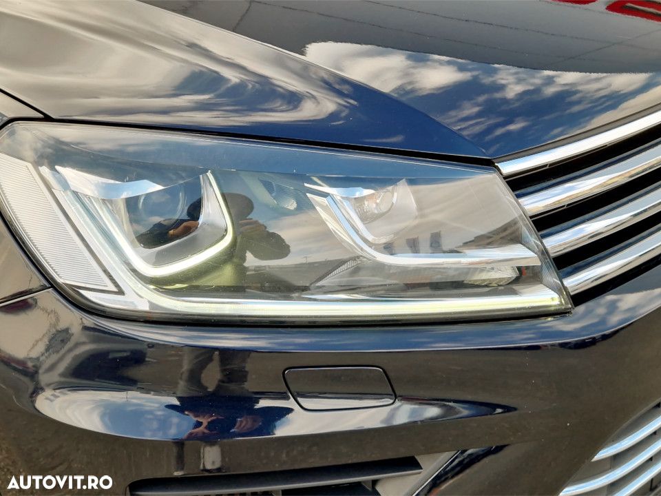 Volkswagen Touareg V6 TDI BMT Supreme Plus - 9