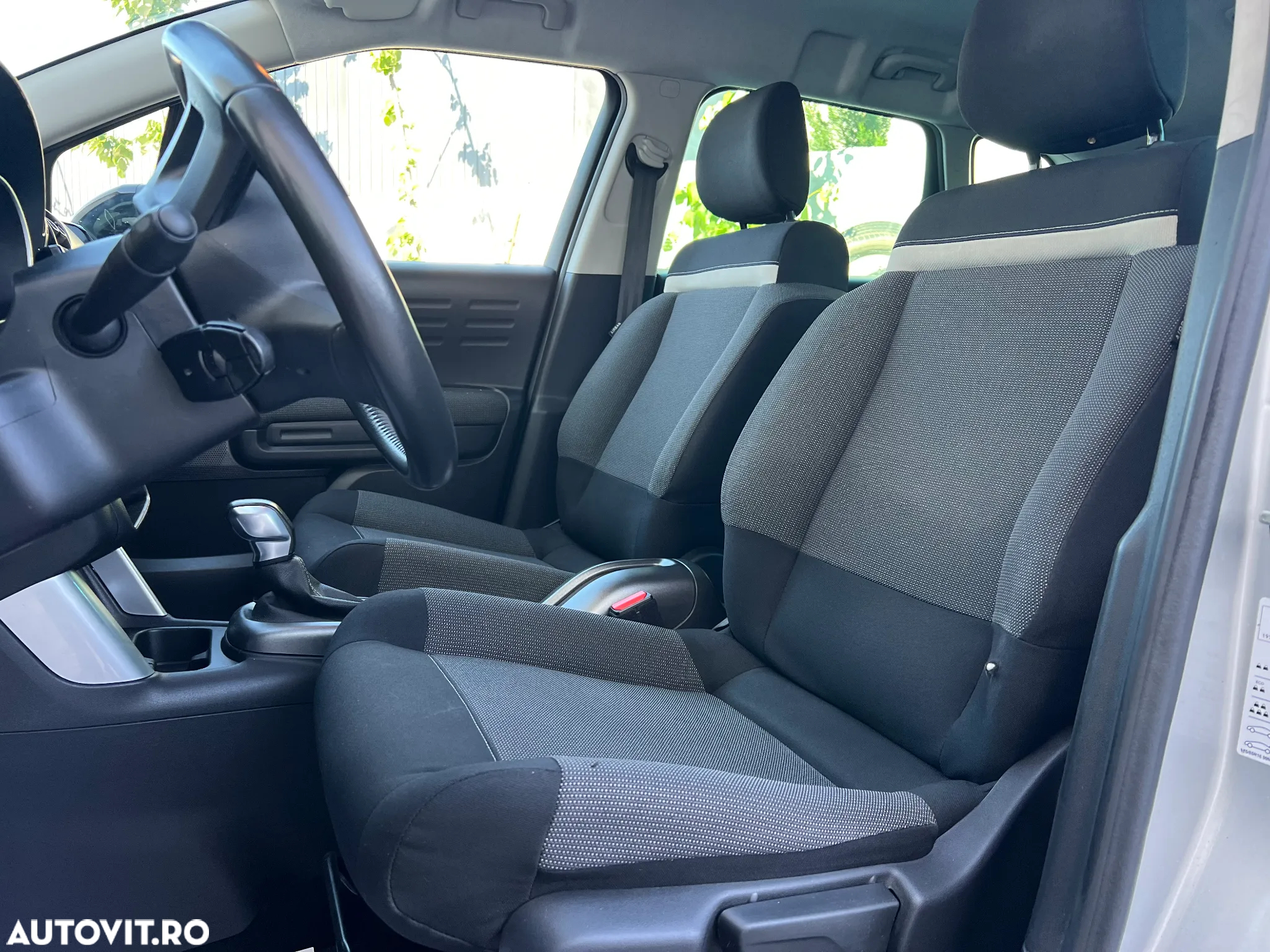 Citroën C3 AIRCROSS PureTech 110 Stop & Start EAT6 Shine - 6