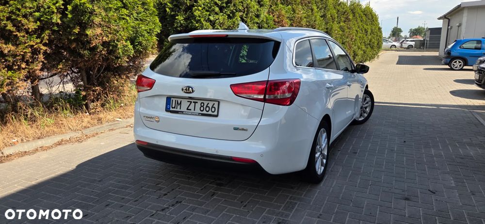 Kia Ceed 1.6 GDI Platinum Edition - 14
