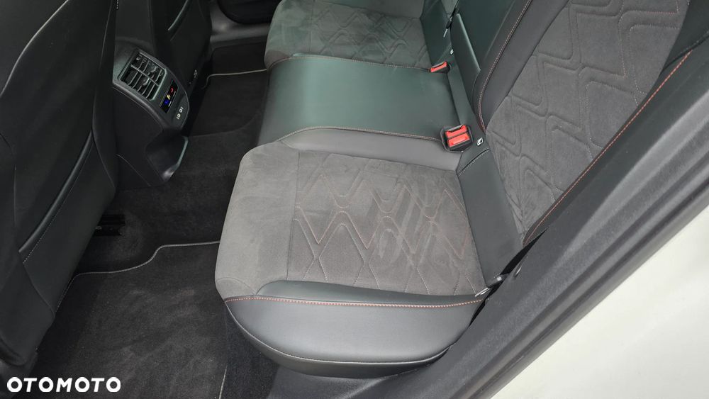 Seat Leon 2.0 TDI DSG FR - 7