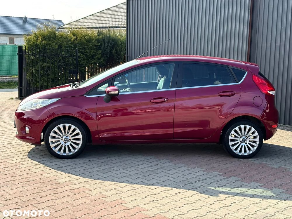 Ford Fiesta 1.4 Champions Edition - 10