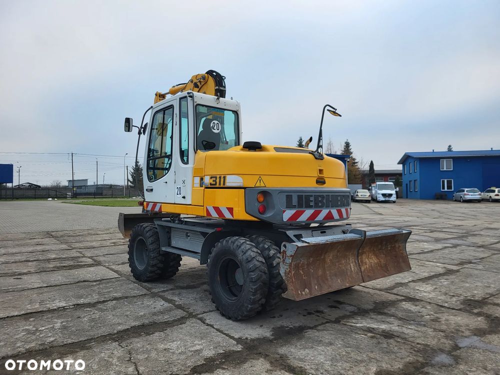 Liebherr A 311 spr z Niemiec tylko 6200mtg - 11