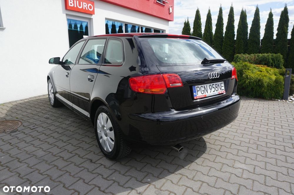 Audi A3 Sportback - 3