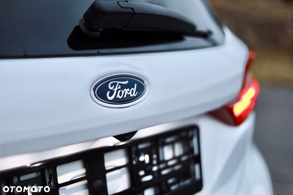 Ford Fiesta 1.0 EcoBoost Platinium X - 28