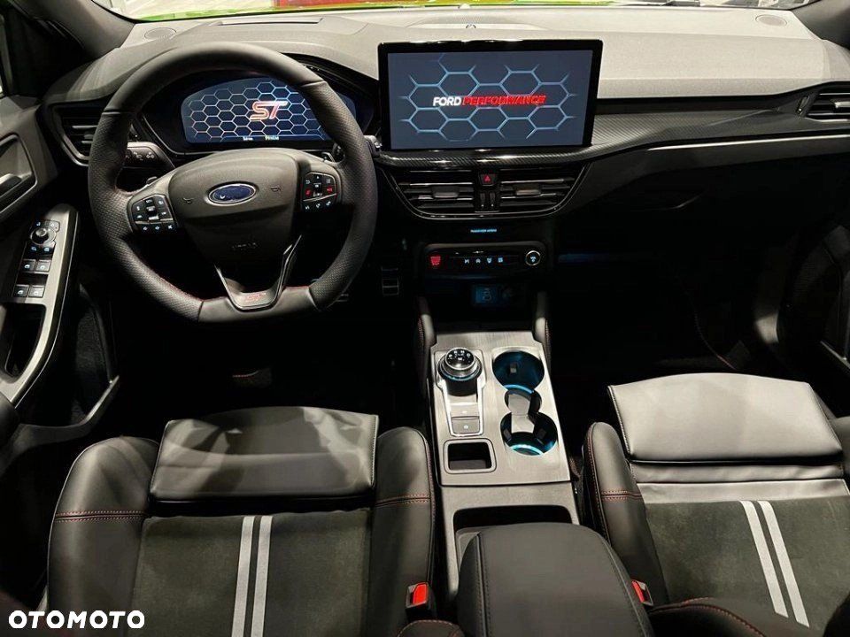 Ford Focus - 9