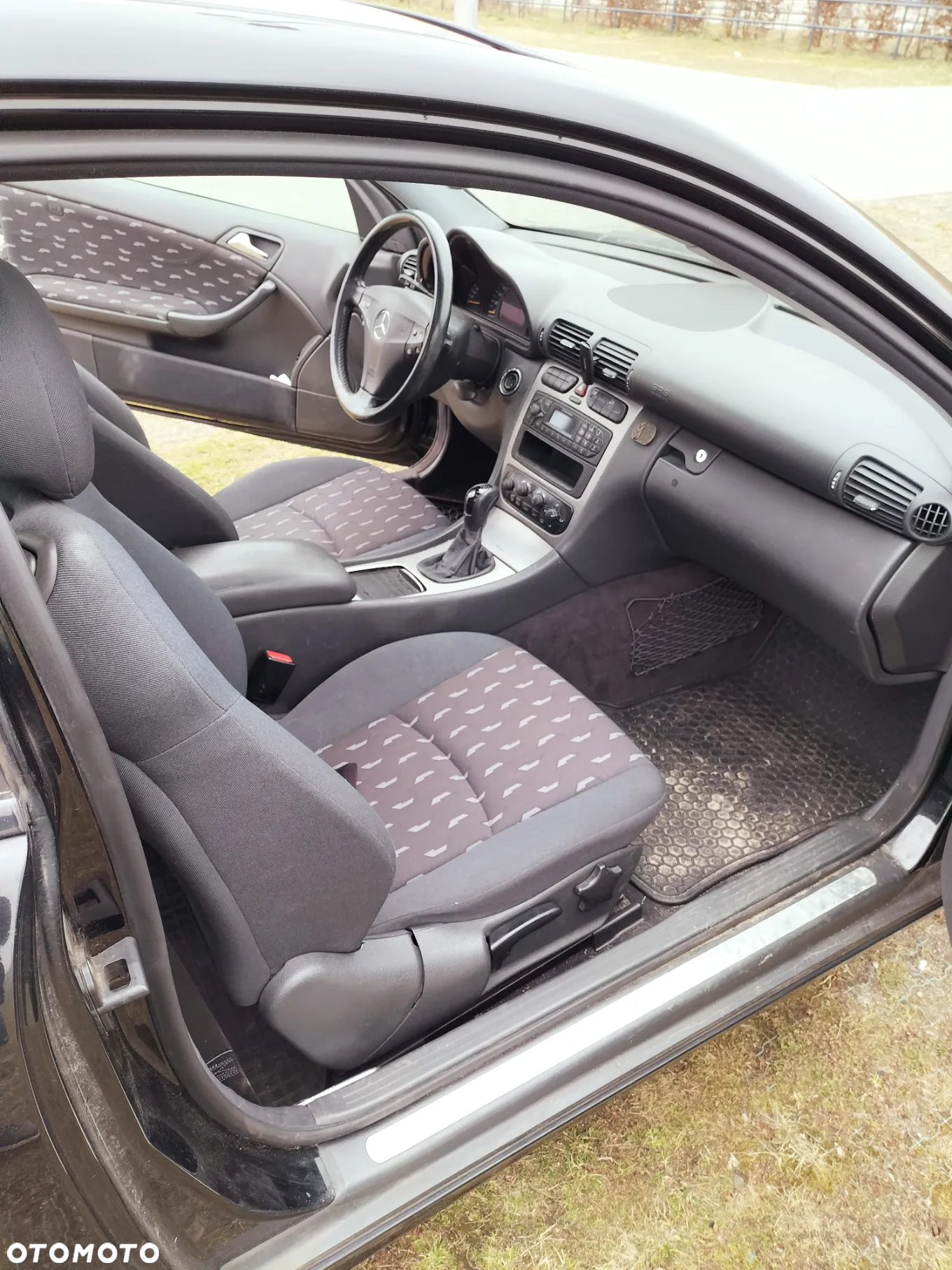 Mercedes-Benz Klasa C 230 Kompressor Sportcoupe - 3