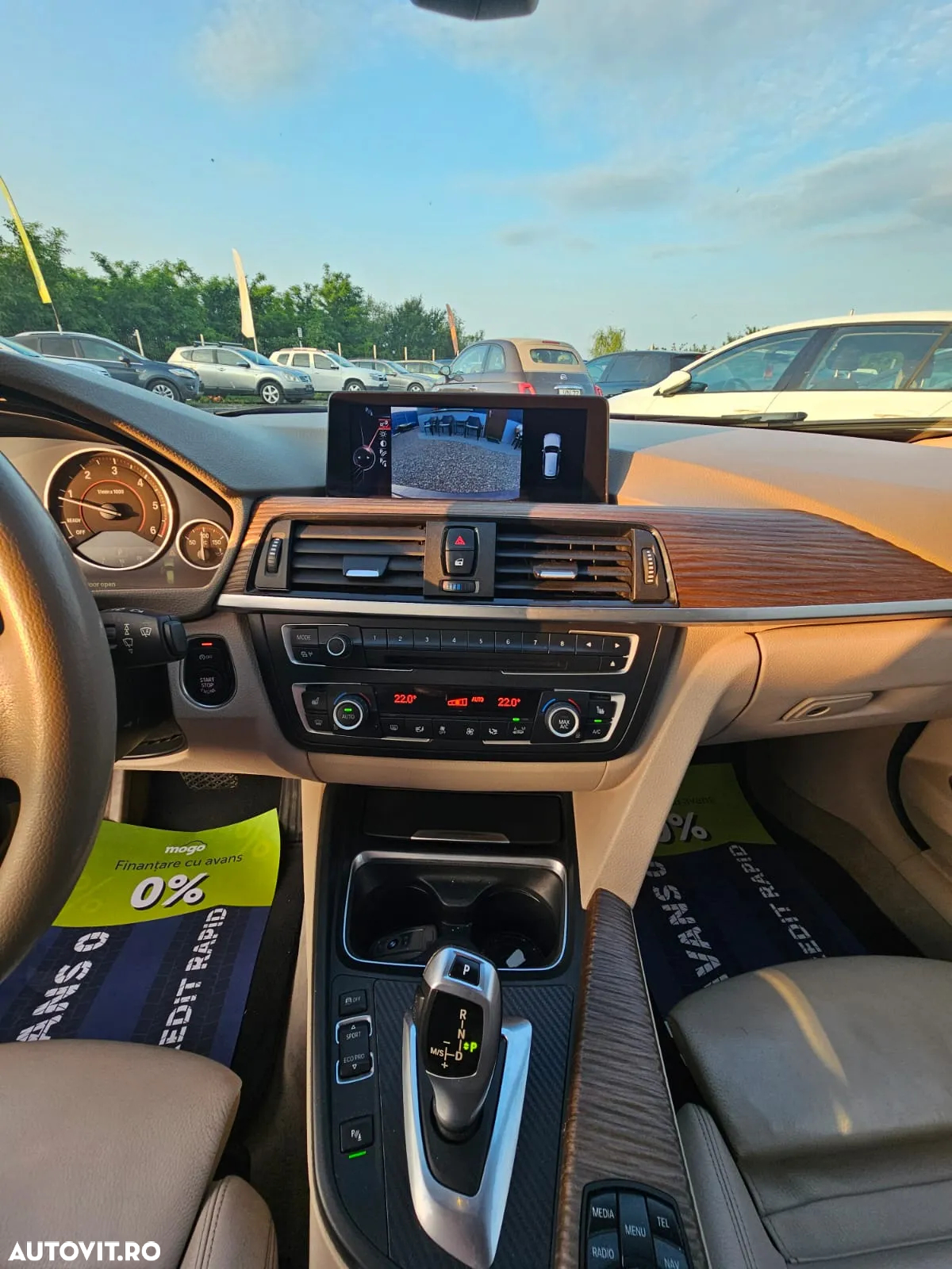 BMW Seria 3 318d Aut. Modern Line - 14