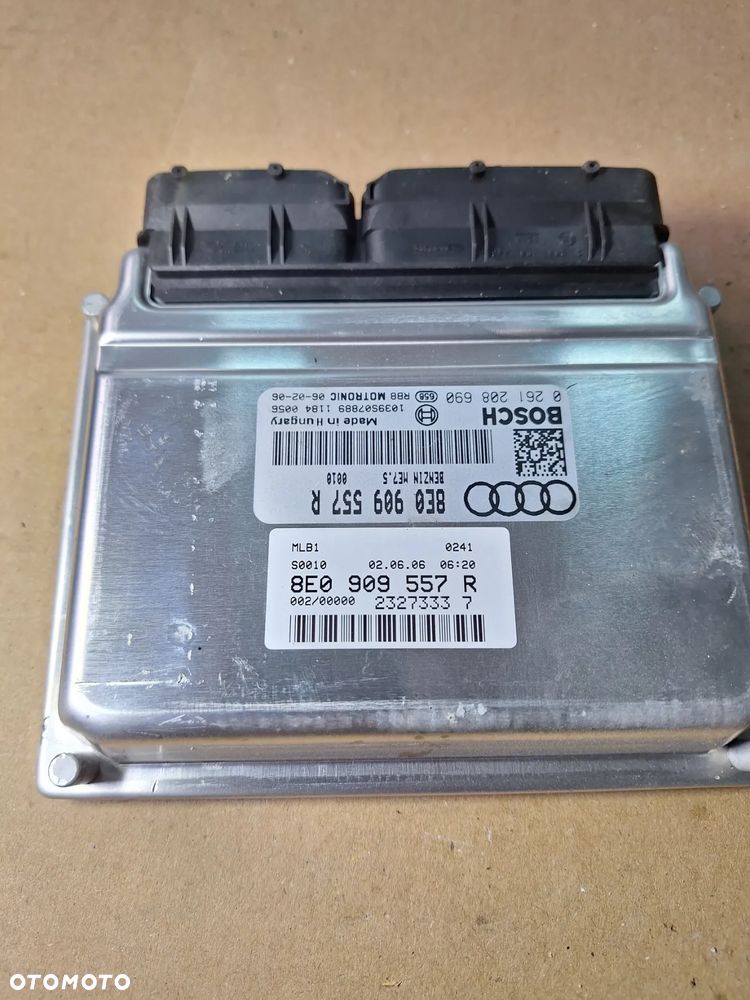 audi a4 b7 2.0 alt sterownik silnika 8E0909557R - 2