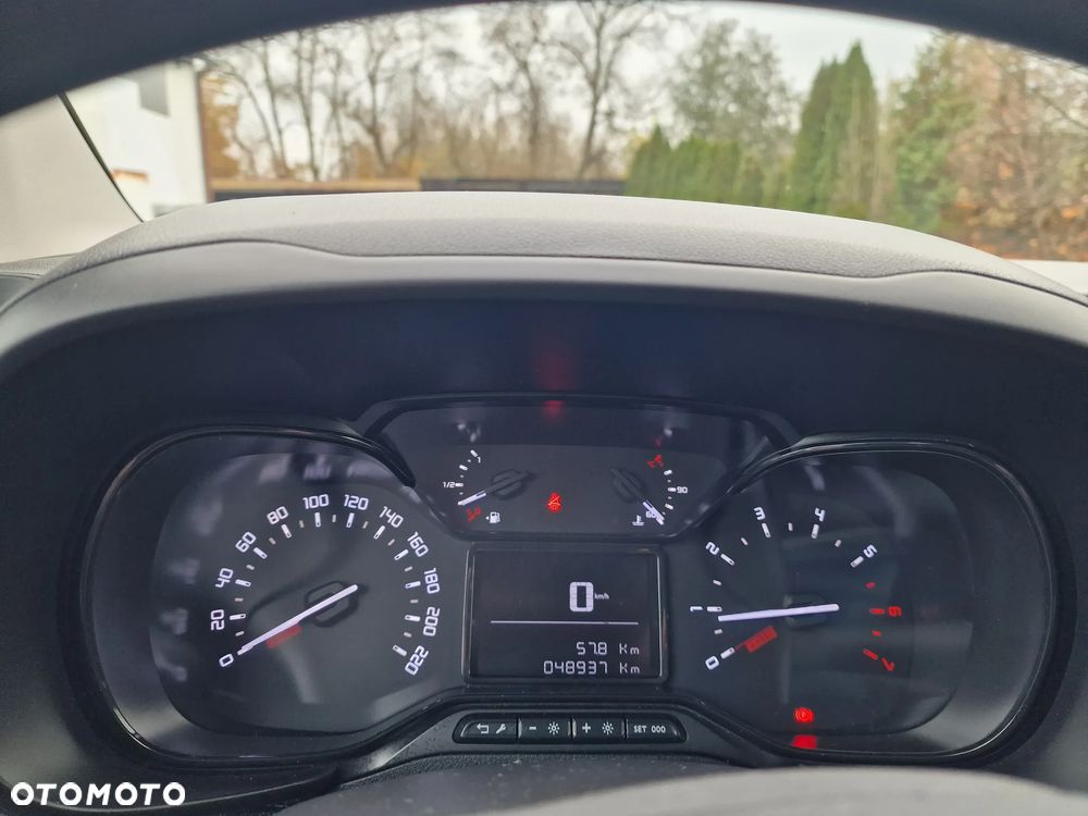 Citroën Berlingo XL BlueHDi 130 MAX - 15