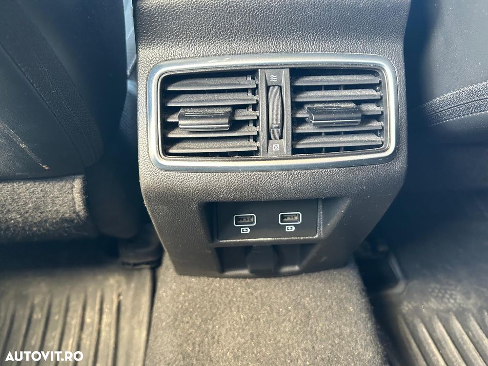 Renault Megane TCe 140 EDC GPF Equilibre - 22