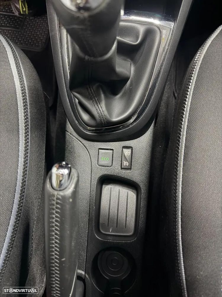 Renault Captur 1.5 dCi Exclusive - 25