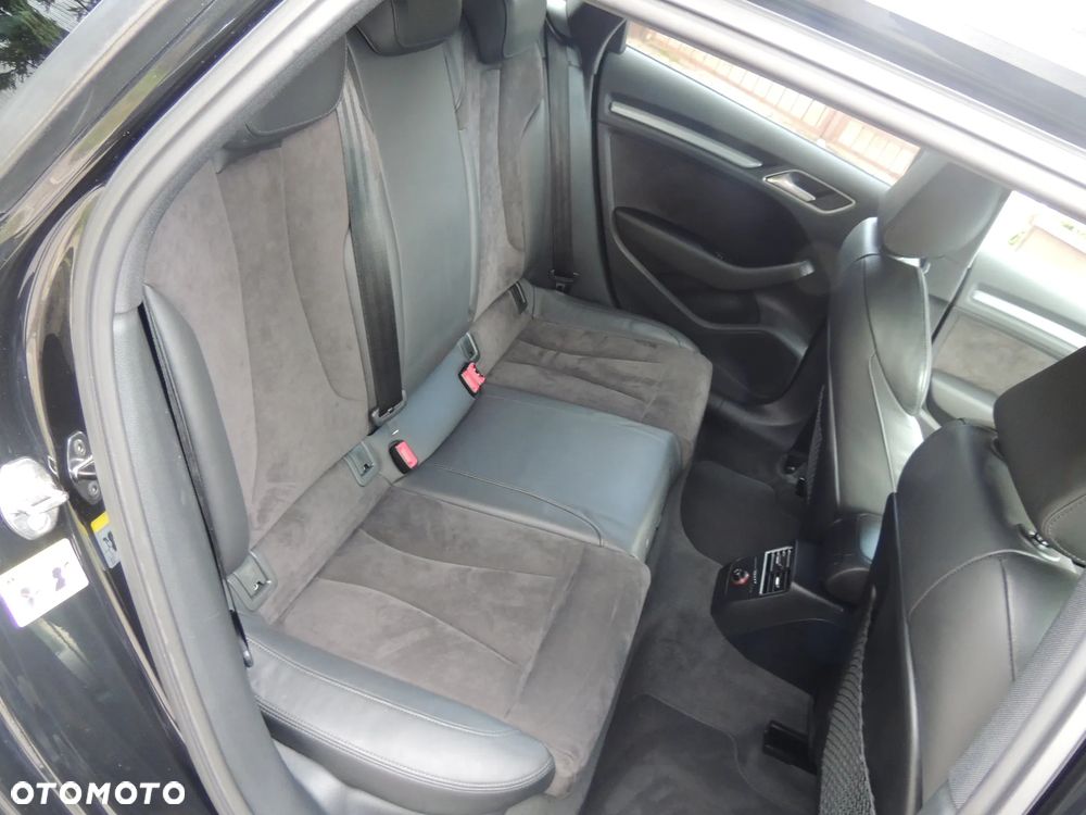 Audi A3 Sportback 2.0 TDI quattro S line Sportpaket - 18