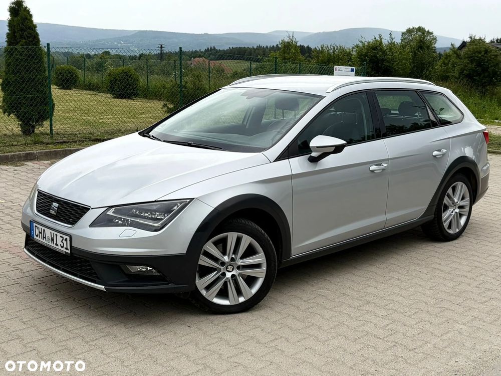Seat Leon 1.8 TSI Start&Stop DSG XCELLENCE - 1