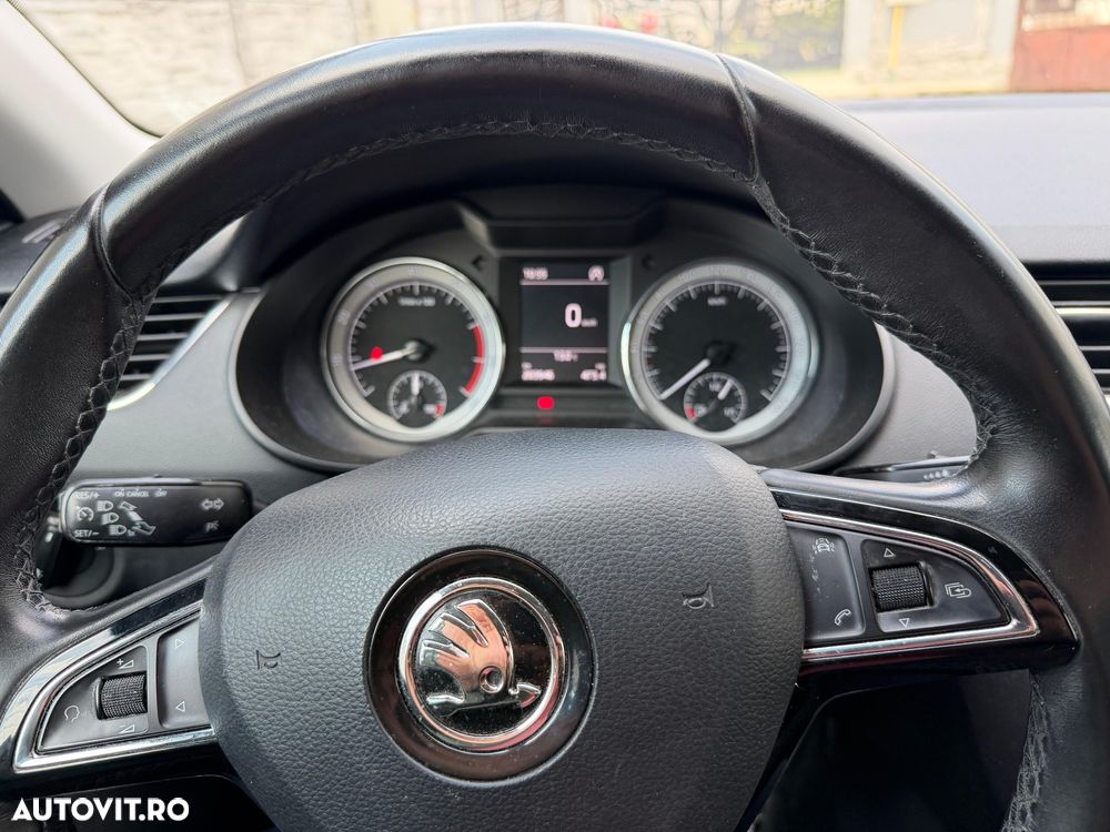 Skoda Octavia 1.4 TSI Style - 11