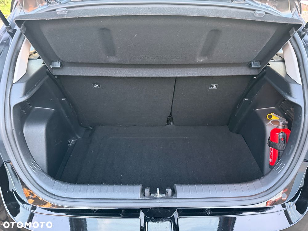 Hyundai i20 1.2 Pure - 9