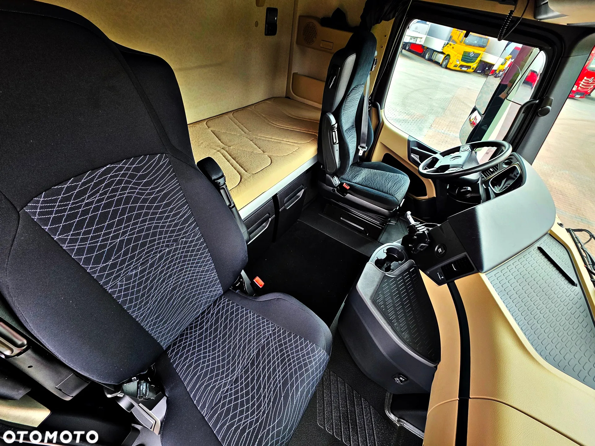 Mercedes-Benz Actros 2548 / Burto Firanka / Alufelgi / Klima postojowa / Xenon - 12