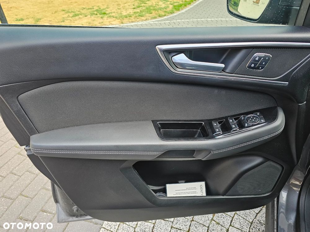 Ford S-Max 1.5 EcoBoost Titanium - 12