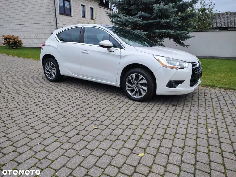 Citroën DS4 1.6 VTi SoChic - 1