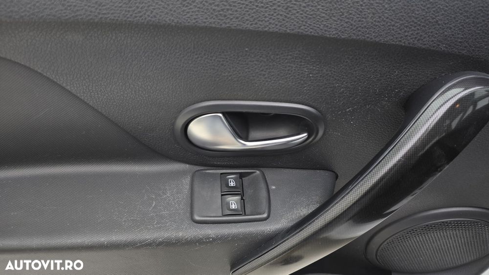 Dacia Logan 1.5 Blue dCi Laureate - 11