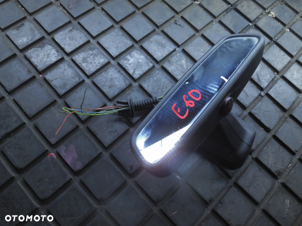 LUSTERKO WEWNĘTRZNE WSTECZNE BMW E60 E61 8236774