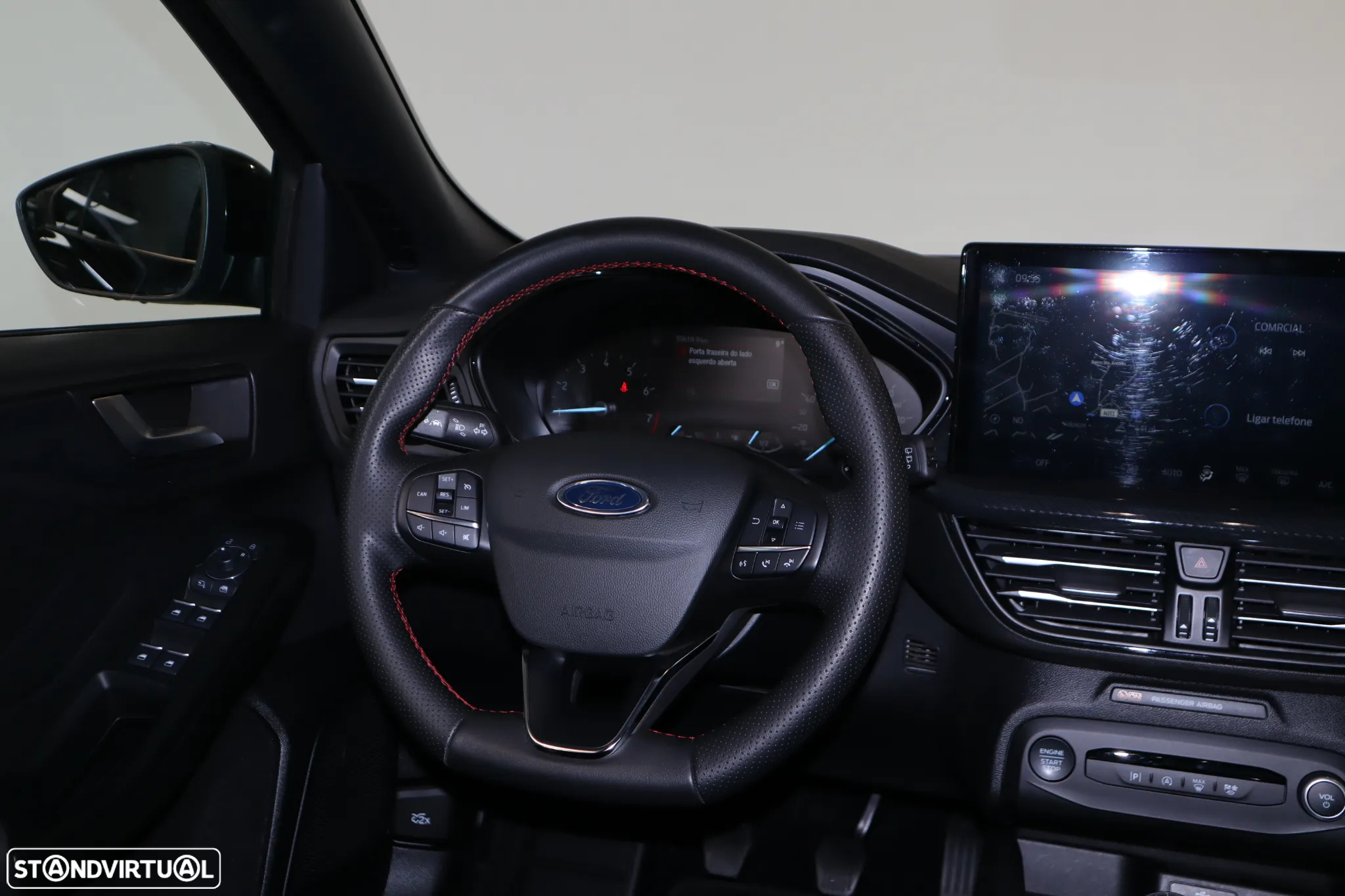 Ford Focus 1.0 EcoBoost ST-Line - 11