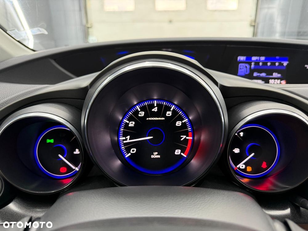 Honda Civic 1.8 i-VTEC Sport Black Edition - 17