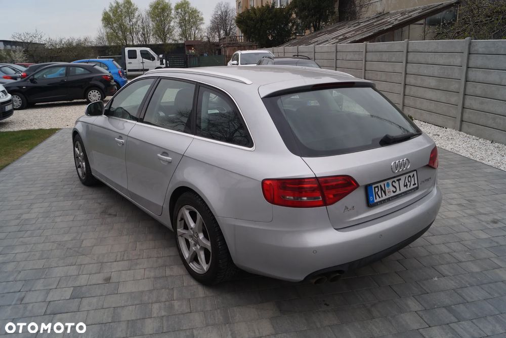 Audi A4 Avant 2.0 TDI DPF Ambition - 37