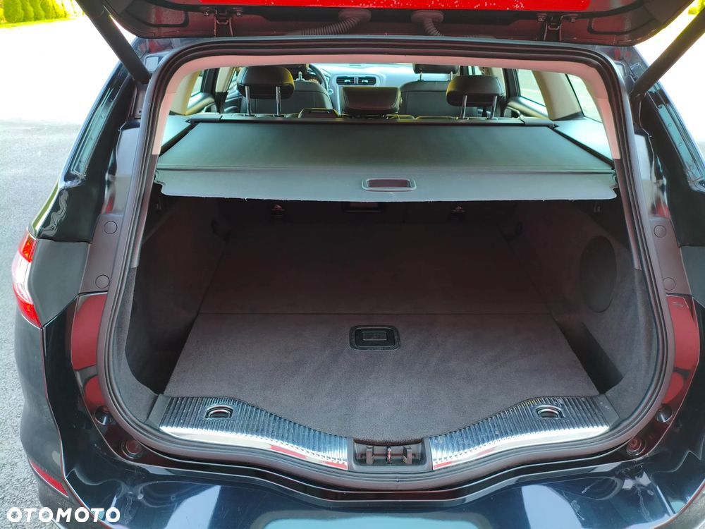 Ford Mondeo - 28