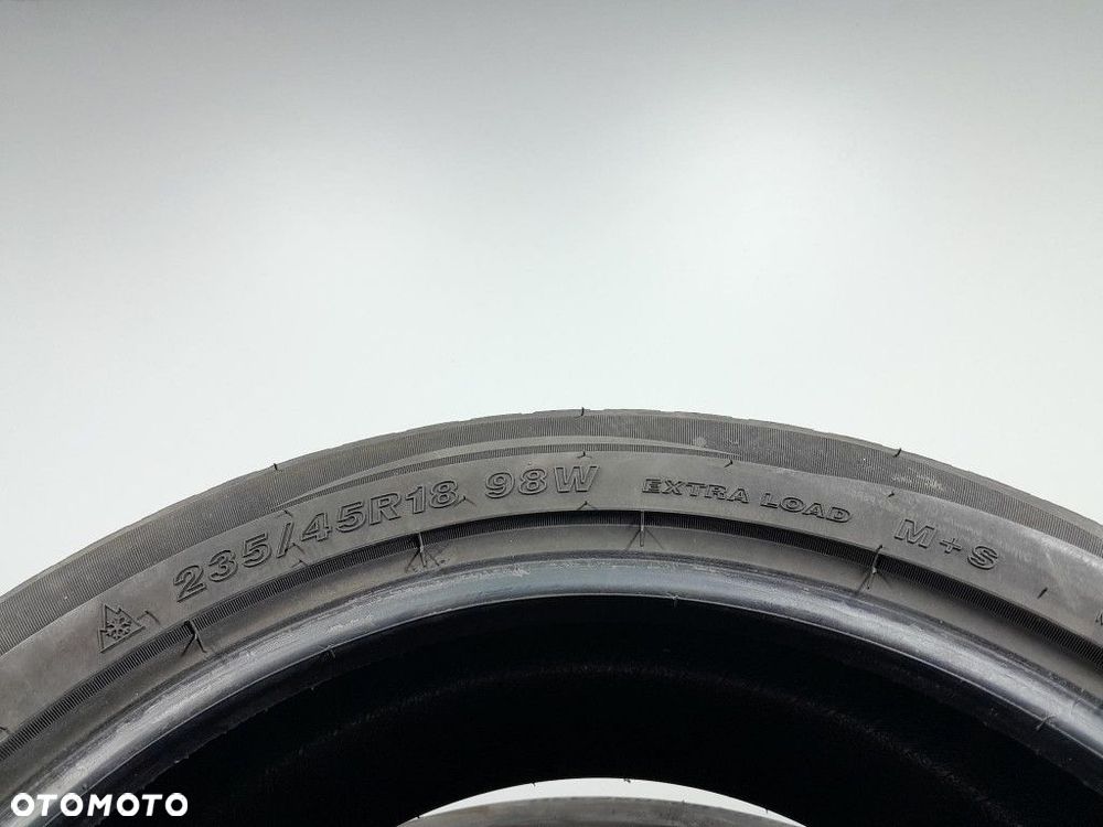 OPONY ZIMOWE TRAZANO ALL SEASON ELITE 235/45R18 - 6