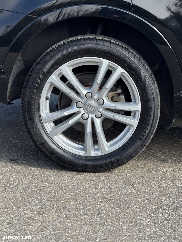 Audi Q3 2.0 TDI Design - 12