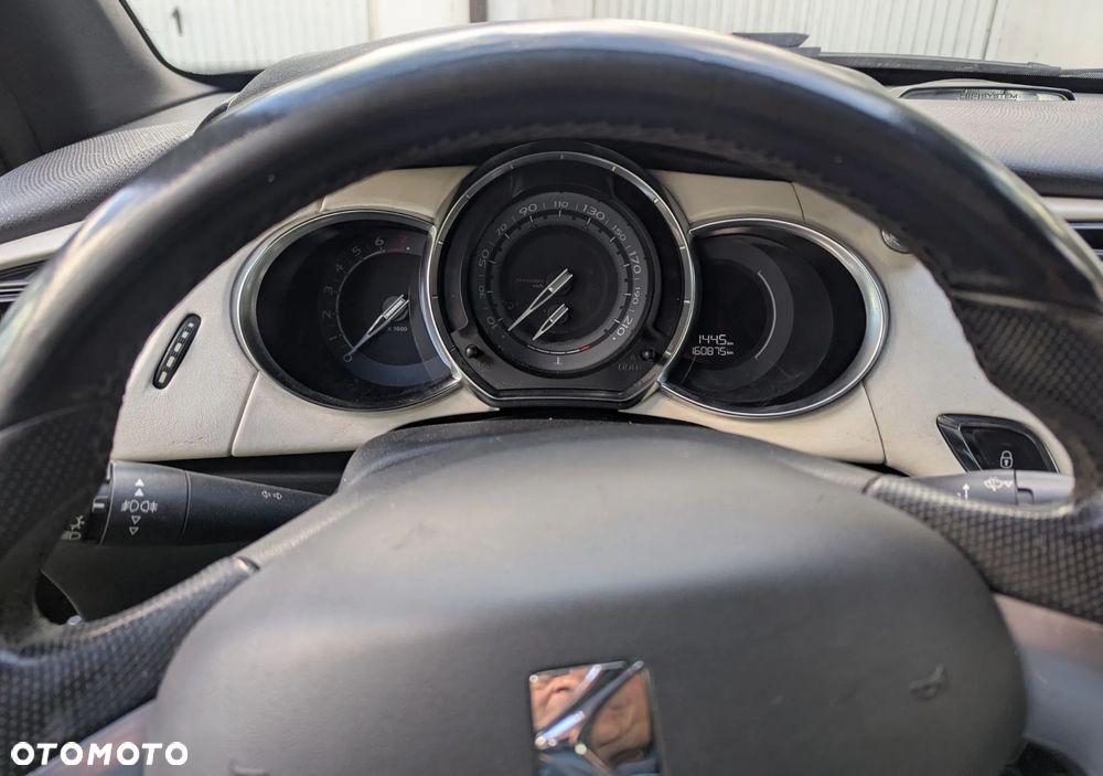 Citroën DS3 1.6 THP SportChic - 4