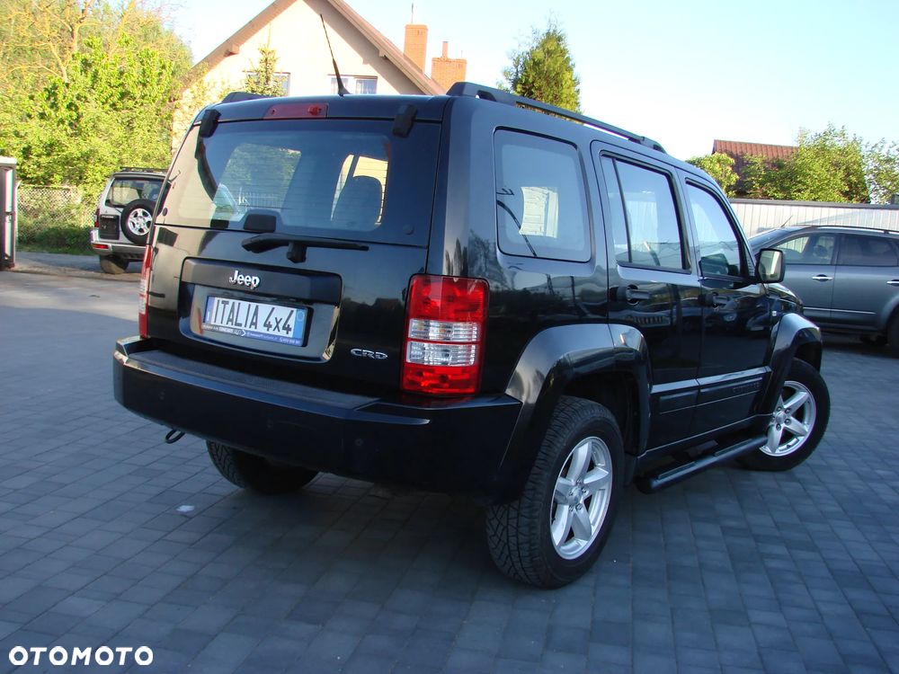 Jeep Cherokee - 12
