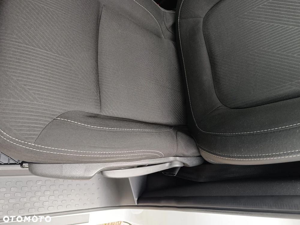 Renault TRAFIC L2H1 - 21