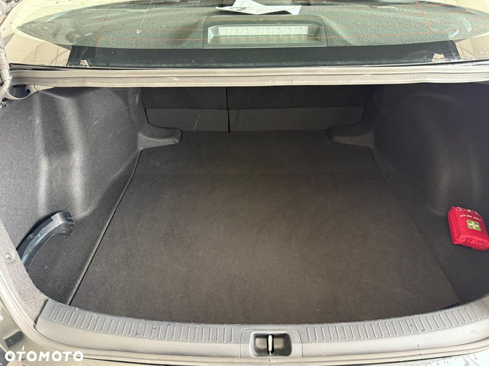 Toyota Corolla 1.5 Style - 22