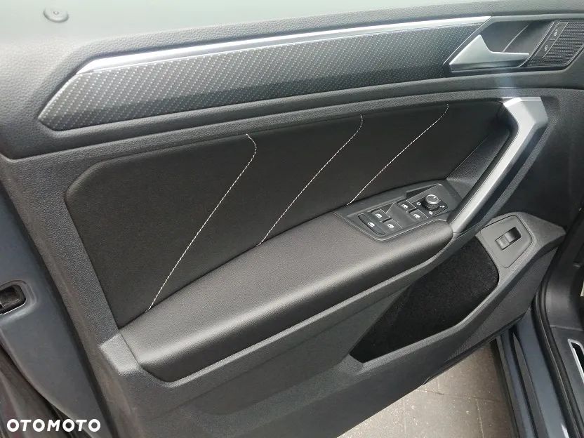 Volkswagen Tiguan 2.0 TDI SCR 4Mot R-Line DSG - 22