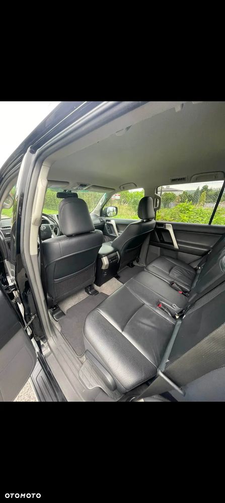 Toyota Land Cruiser LC 3.0 D-4D Prestige 7os - 6