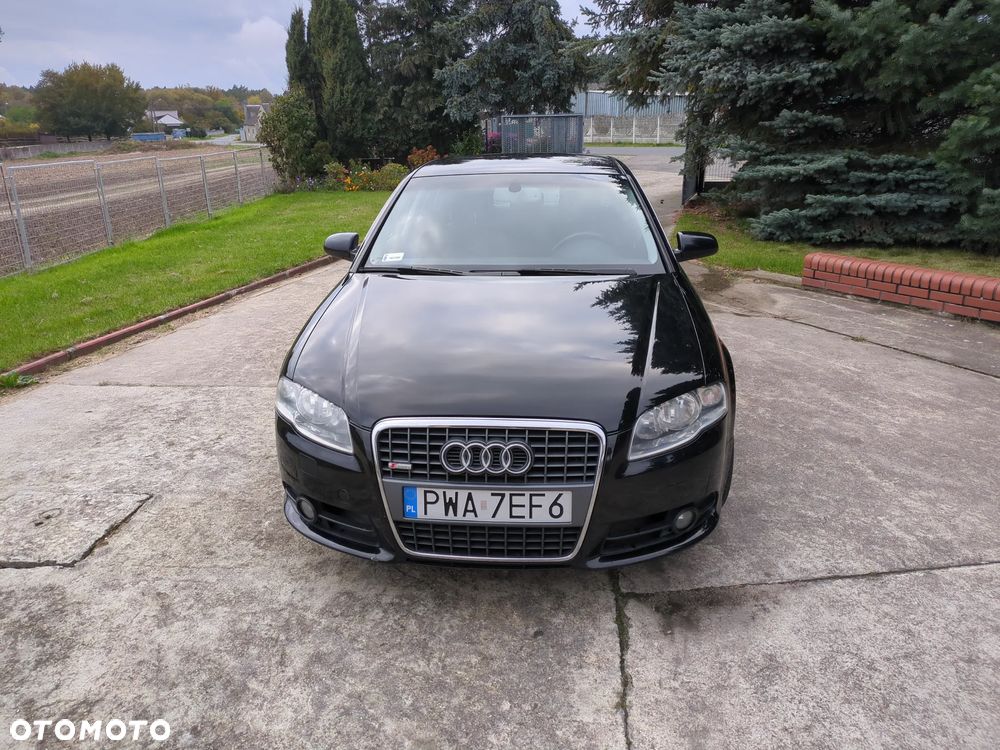 Audi A4 Limousine - 2