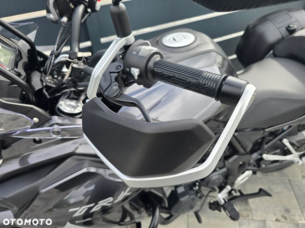 Benelli TRK 502 - 21