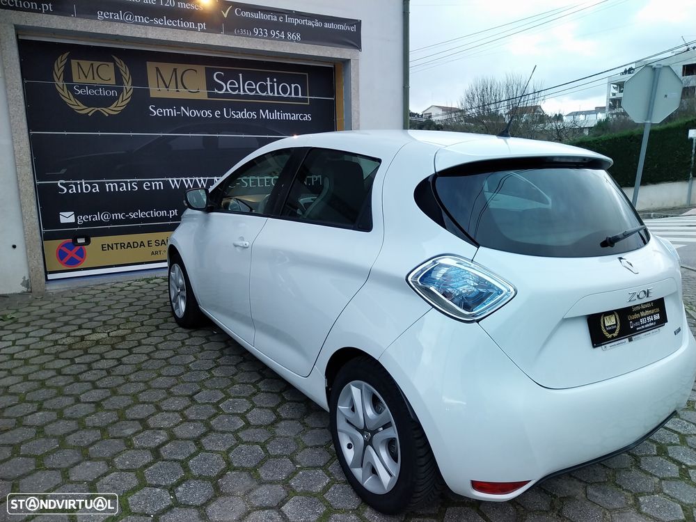 Renault Zoe (s/ Bateria) 41 kwh Intens - 21
