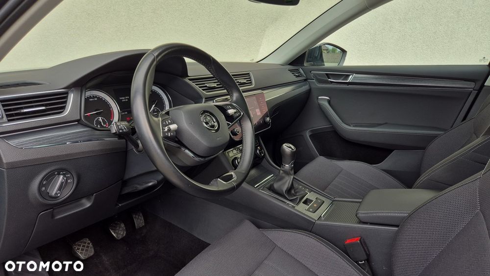 Skoda Superb - 5