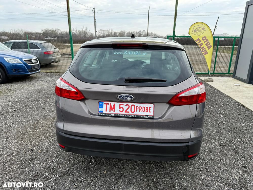 Ford Focus 1.6 TDCI DPF Start-Stopp-System Ambiente - 4