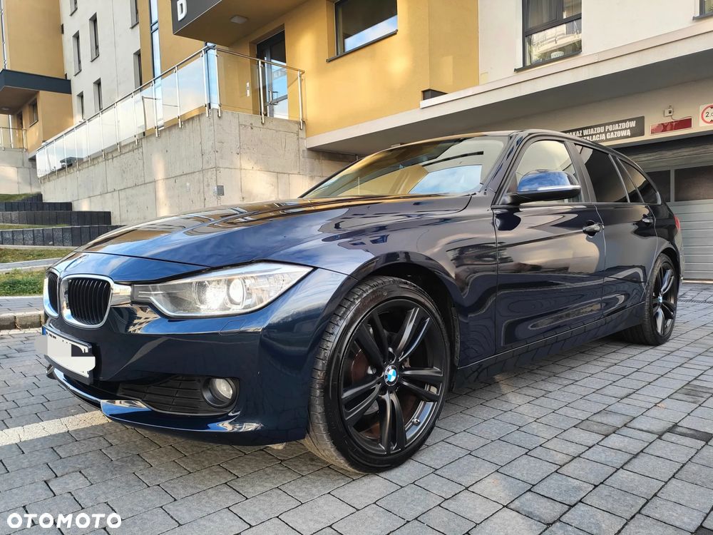 BMW Seria 3 320d Sport-Aut Sport Line - 5