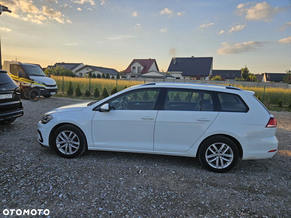 Volkswagen Golf 2.0 TDI (BlueMotion Technology) Highline - 9