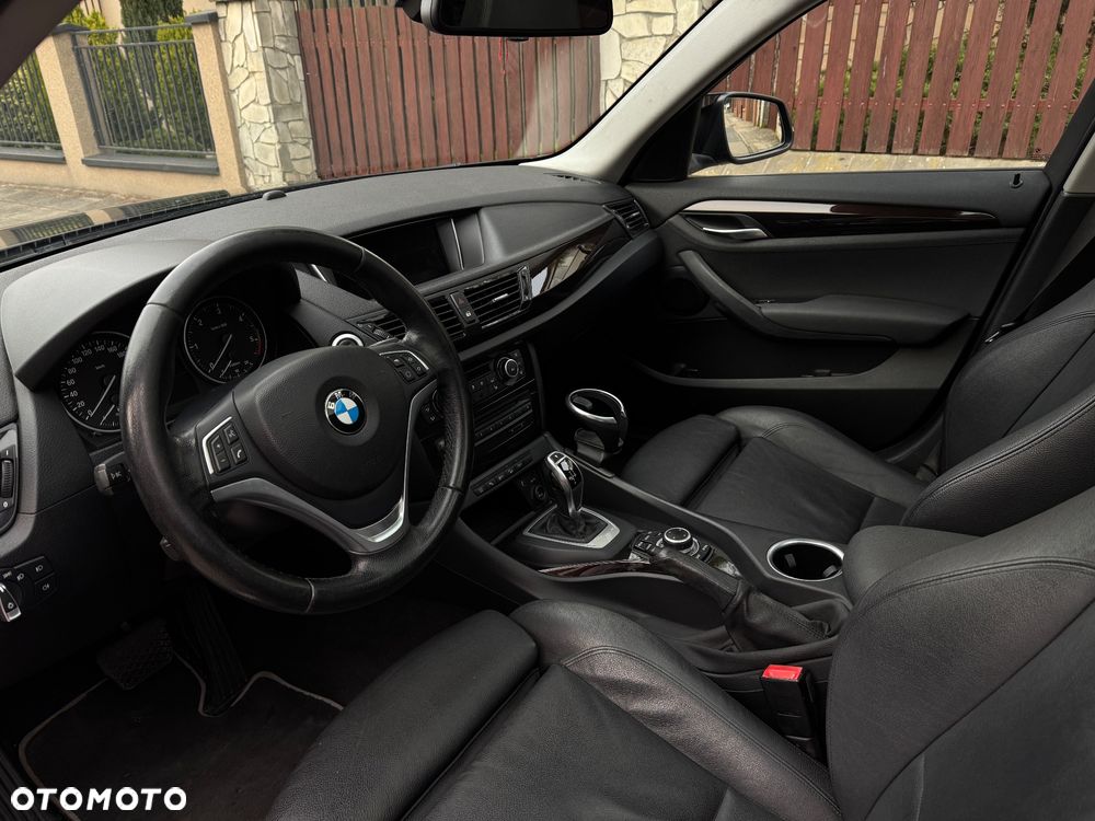BMW X1 xDrive25d - 12