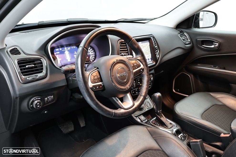 Jeep Compass 1.3 TG Limited S - 23
