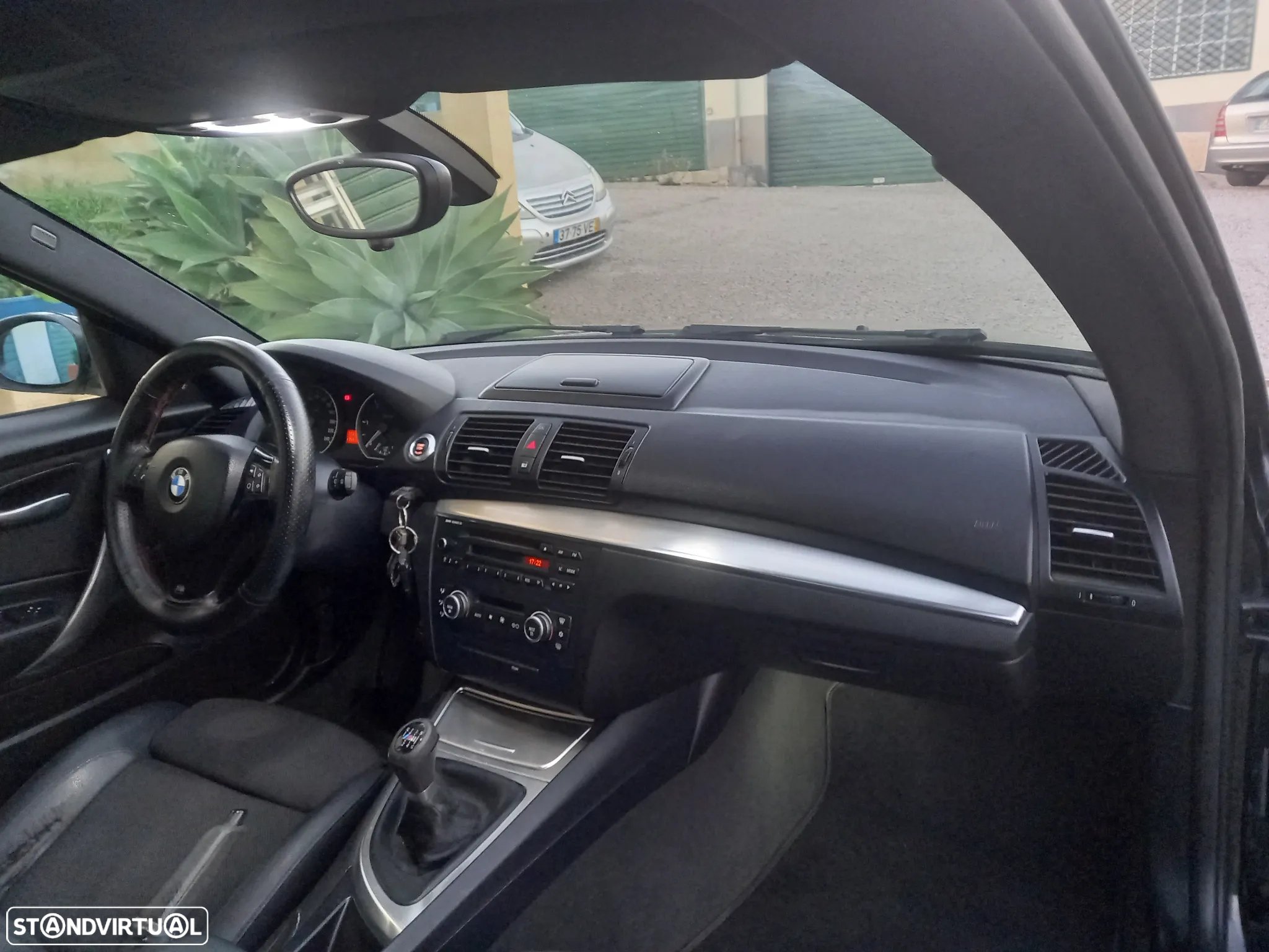 BMW 118 d Pack M - 20