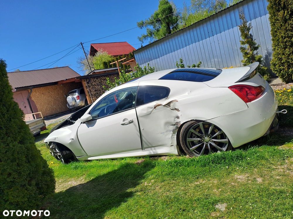 Infiniti G S - 2
