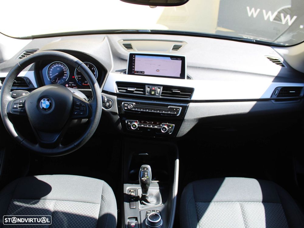 BMW X1 18 d sDrive Auto - 23